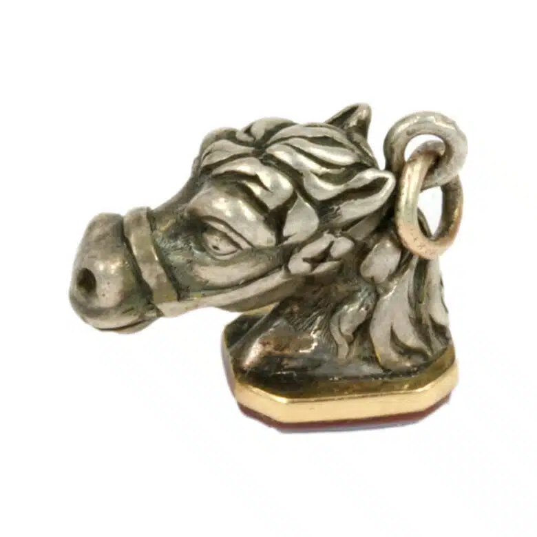 horse-head-seal-1.jpg