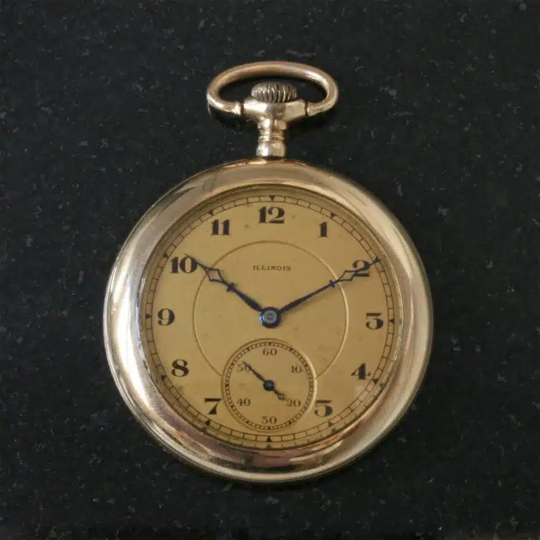 illinois-pocket-watch-1-m72.jpg
