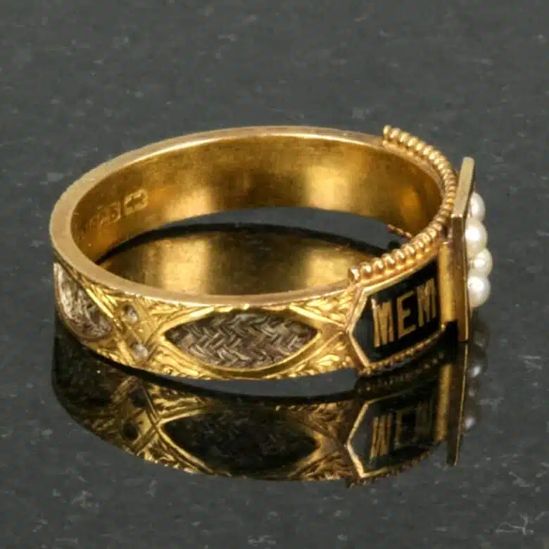 mourning-ring-es7471-3.jpg