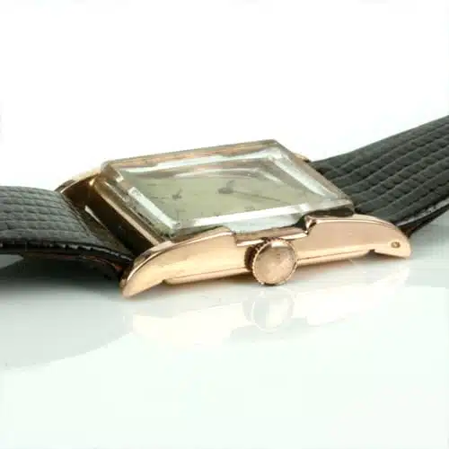 omega-eagle-beak-w404-3