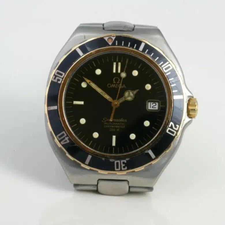 omega-speedmaster-200-996-1.jpg