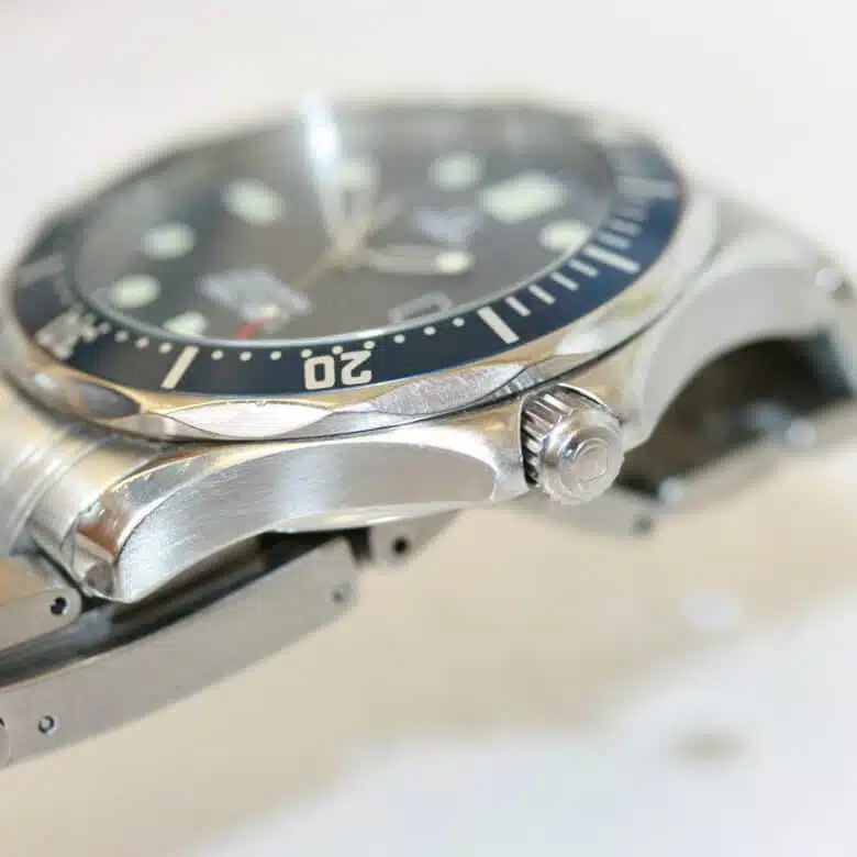 omega-speedmaster-4.jpg