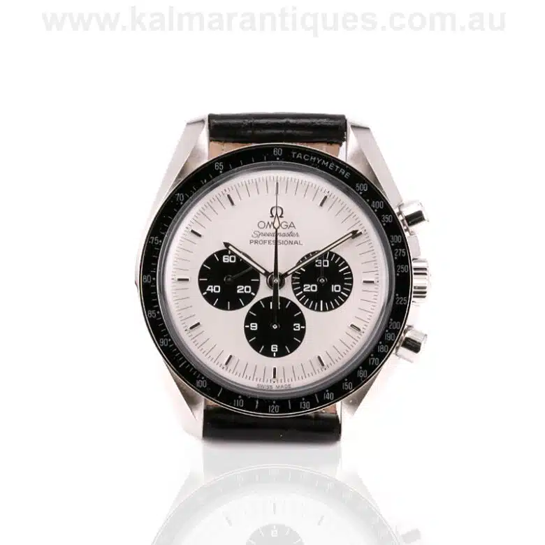 omega-speedmaster-W1067-1