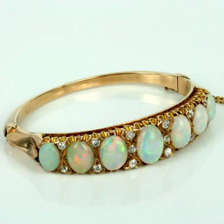 opal-bangle-es1137-2.jpg