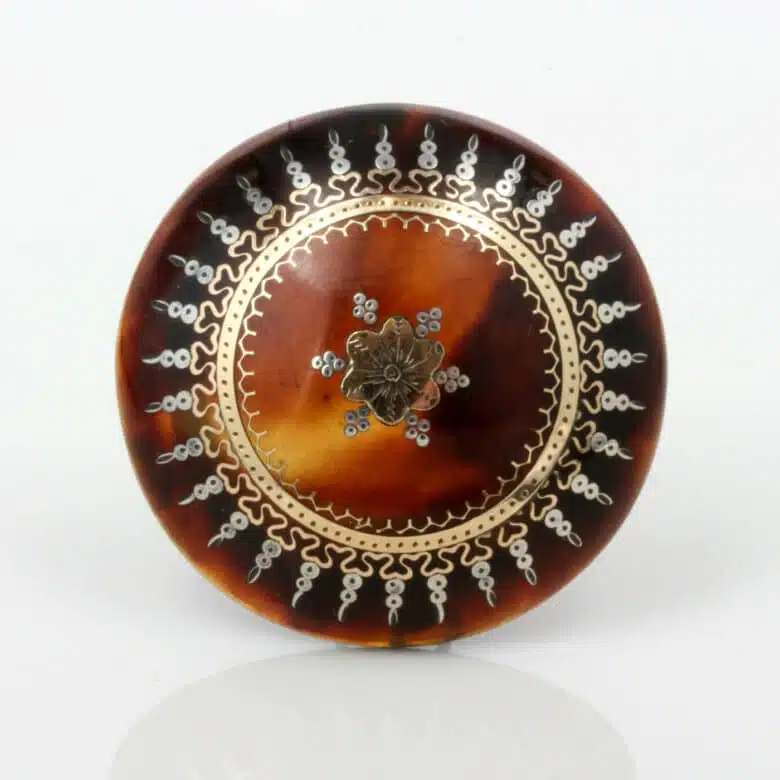 pique-brooch-es1725-1.jpg