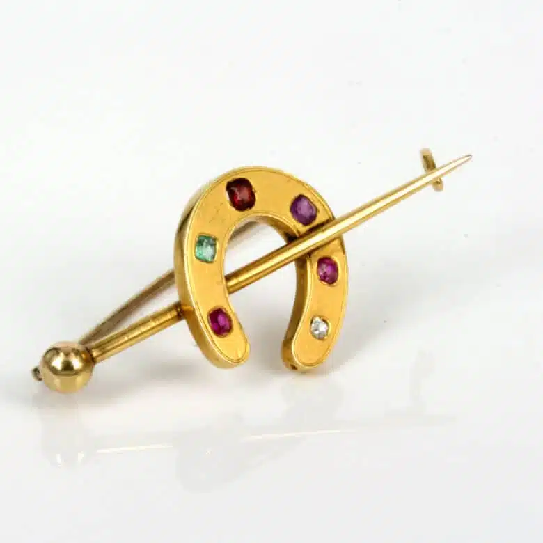 regard-brooch-2494-11.jpg