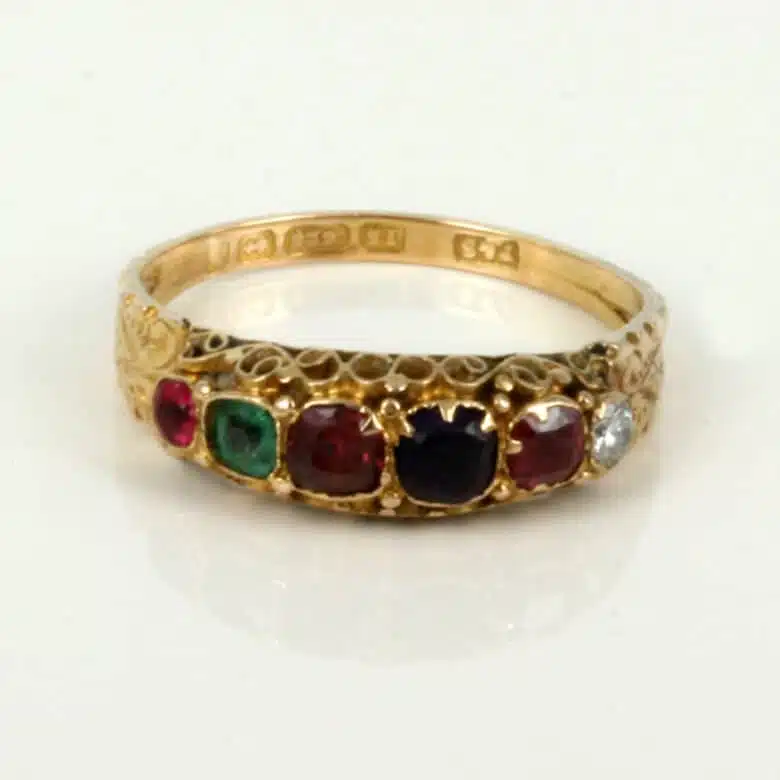 regard-ring-es1181-1.jpg