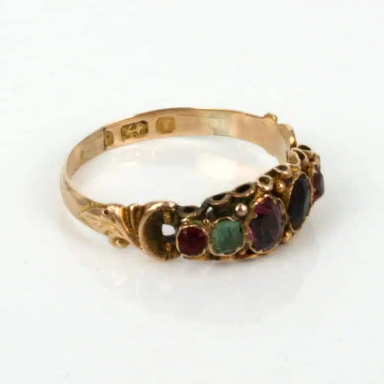 regard-ring-es1299-1.jpg