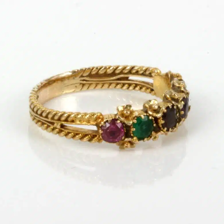 regard-ring-q161-1.jpg