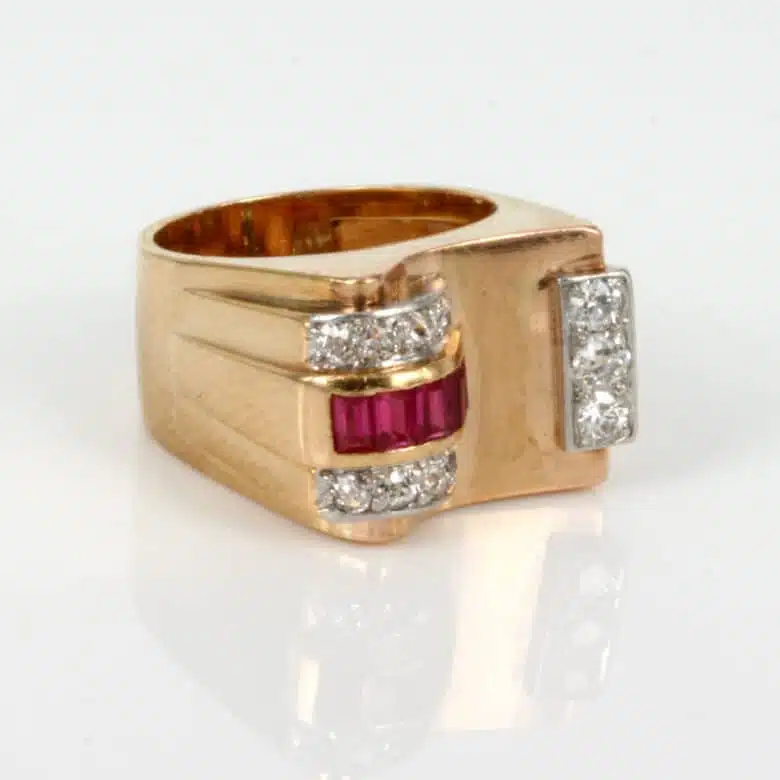 retro-ruby-ring.jpg