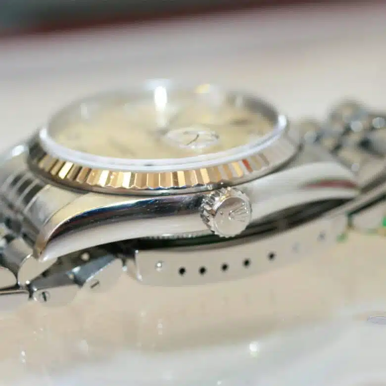 rolex-oyster-diamond-3.jpg