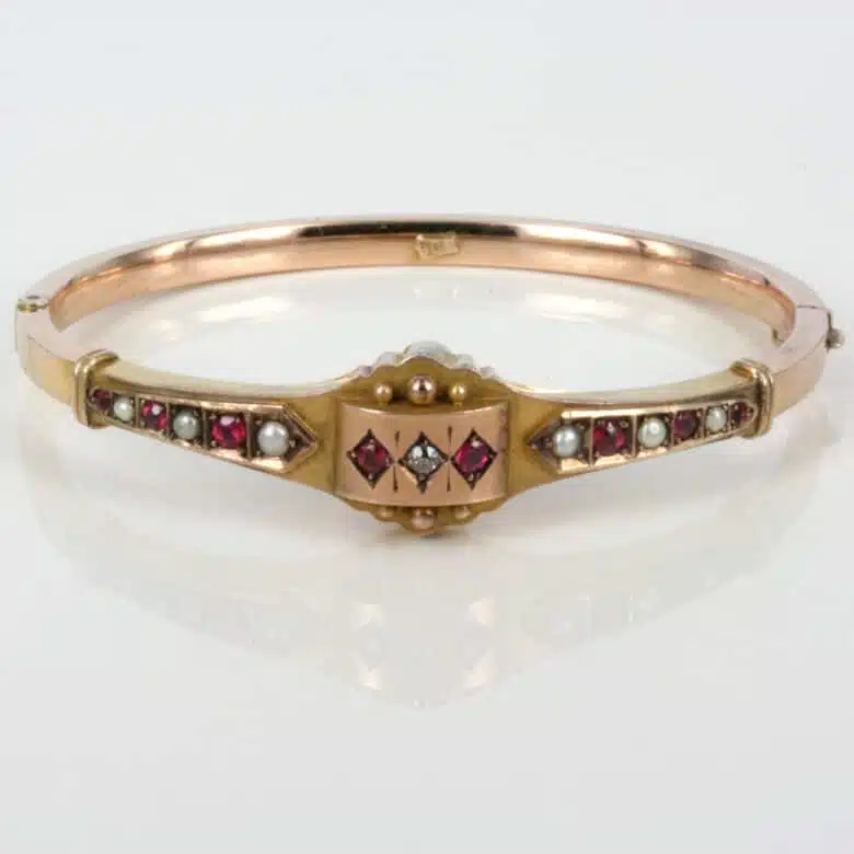 ruby-bangle-es150-1.jpg