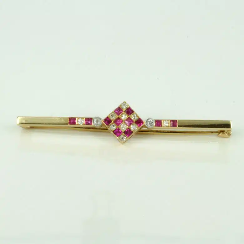 ruby-diamond-brooch-217-1.jpg