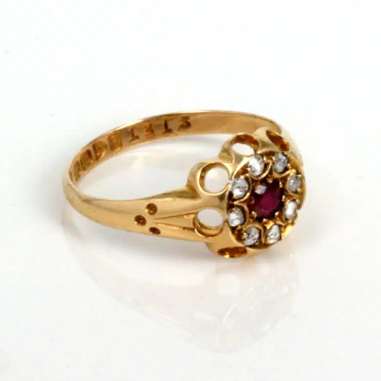 ruby-diamond-ring-es1531-2.jpg