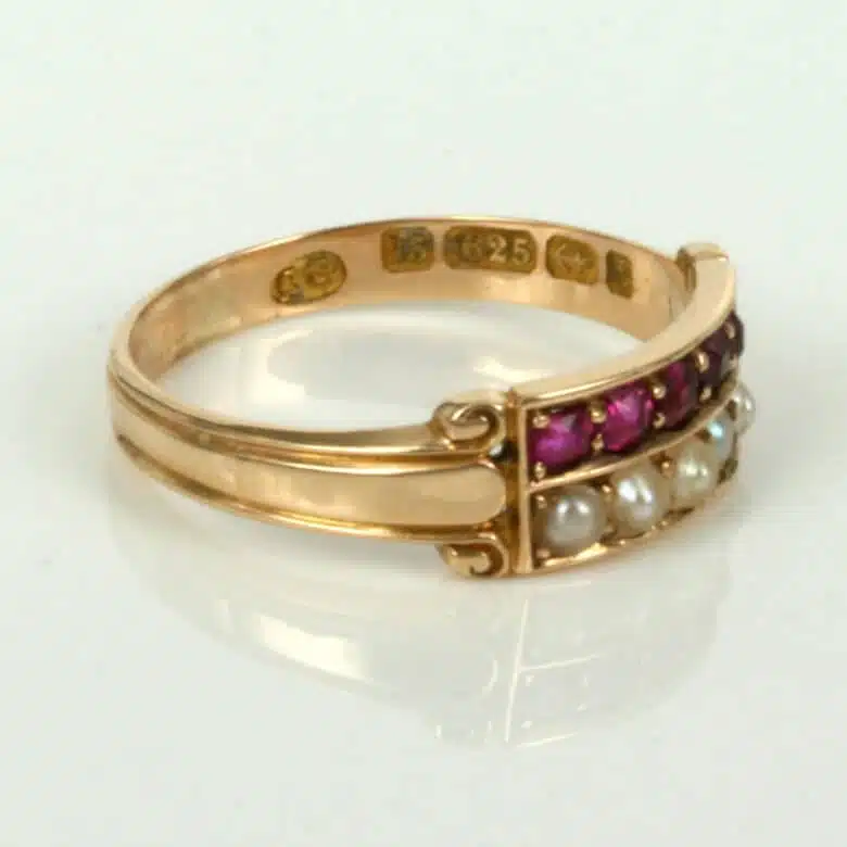 ruby-pearl-ring-es2887-1.jpg