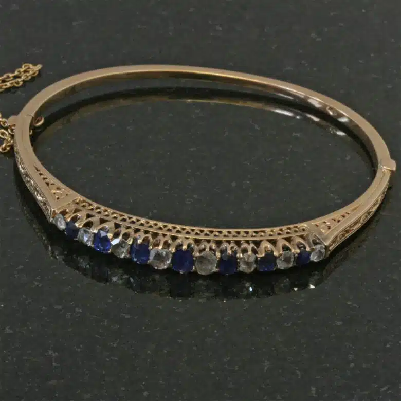 sapphire-bangle-vienna-2.jpg