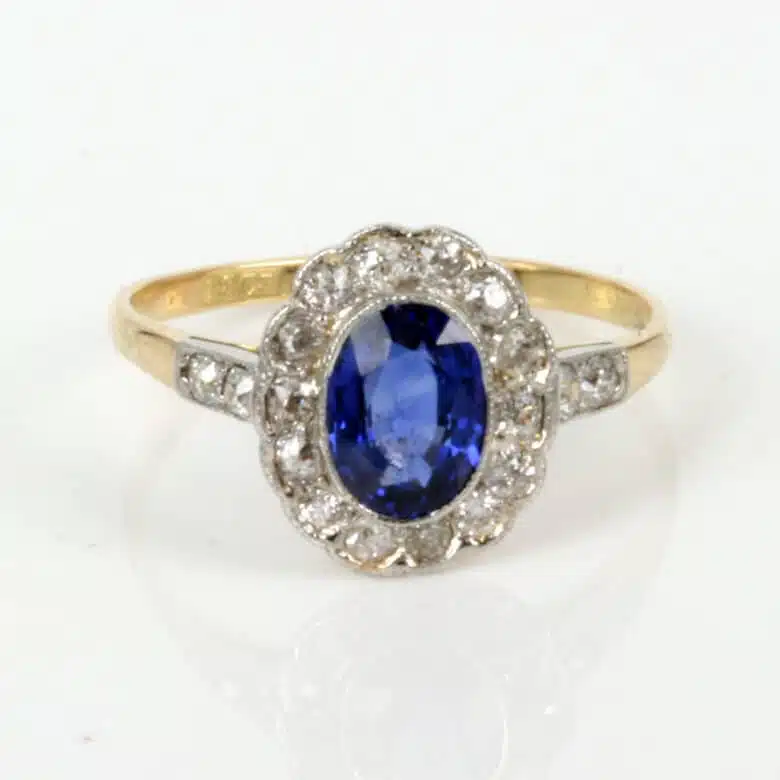 sapphire-diamond-ring-2300.jpg