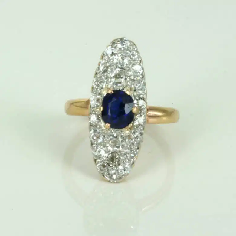 sapphire-diamond-ring-7650.jpg