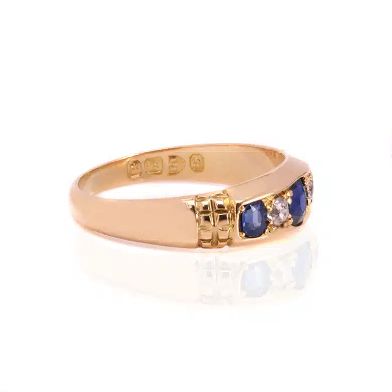 sapphire-diamond-ring-ES8769-1