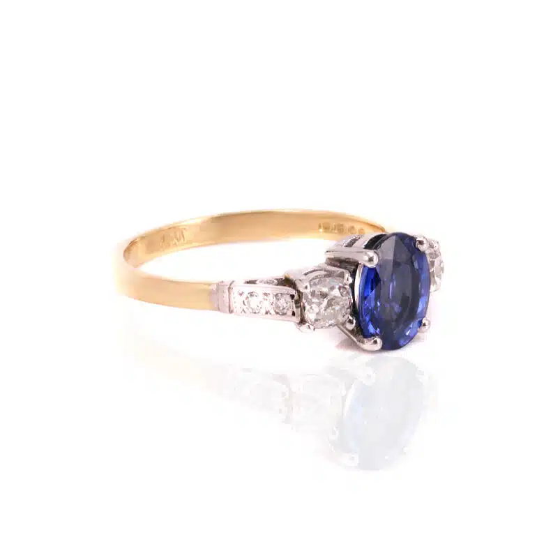 sapphire-diamond-ring-ES9101-1