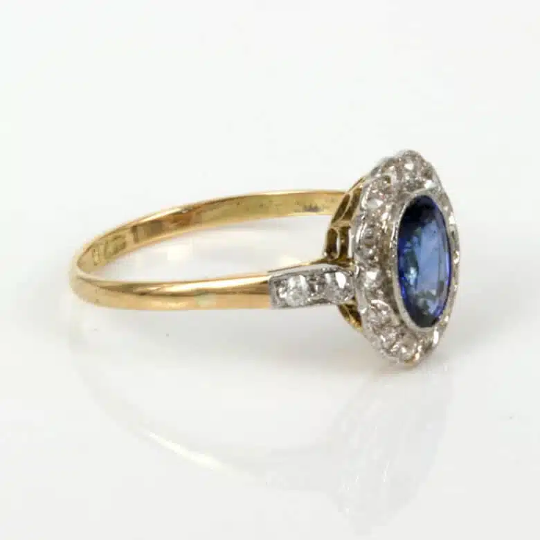sapphire-diamond-ring-es230.jpg