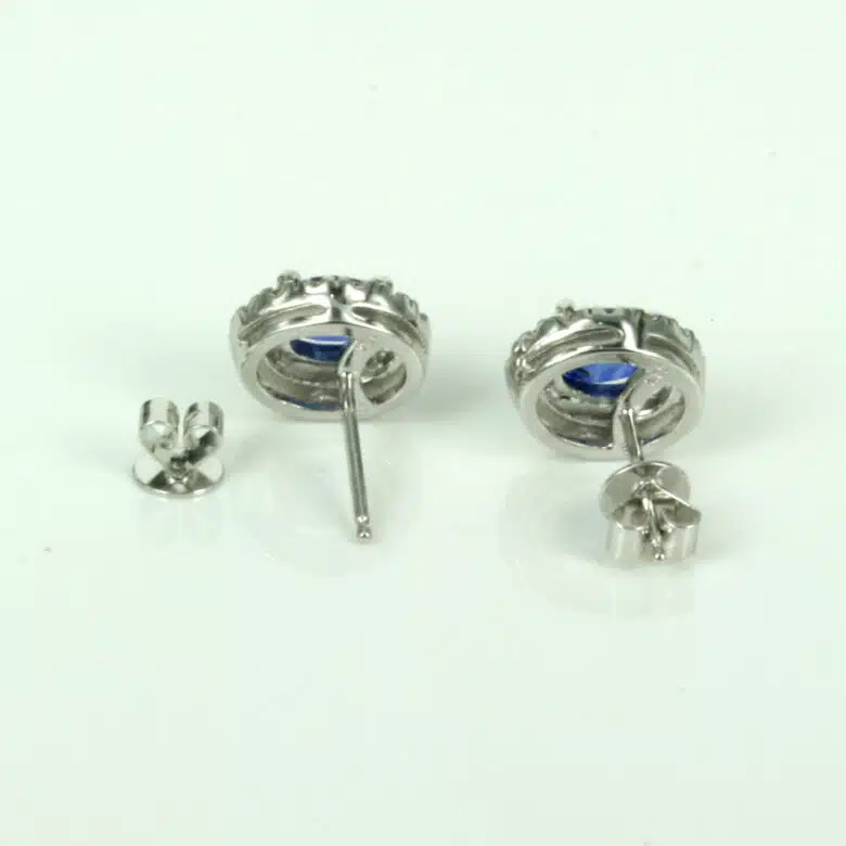sapphire-earrings-es898-2.jpg