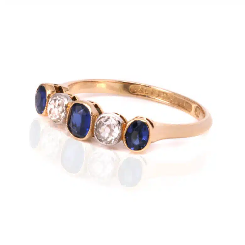 sapphire-engagement-ring-ES8304-3