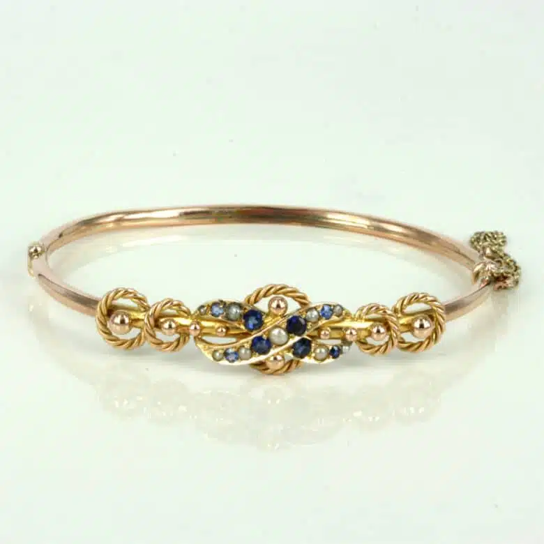 sapphire-pearl-bangle-1050-1.jpg