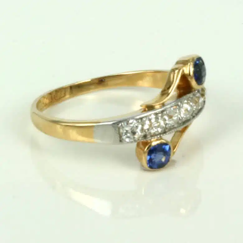 sapphire-ring-1484-2.jpg