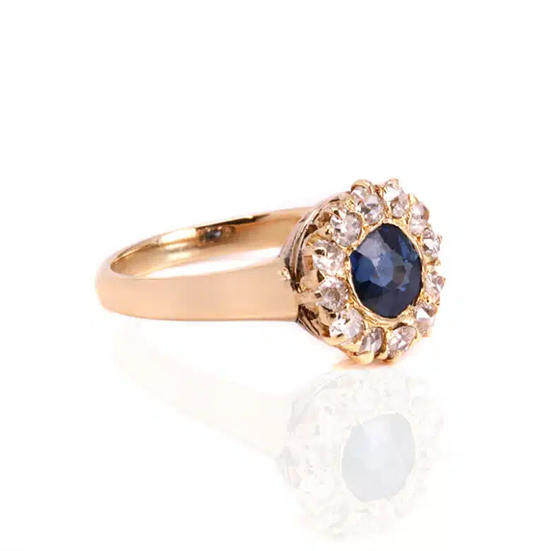 sapphire-ring-ES8302-1