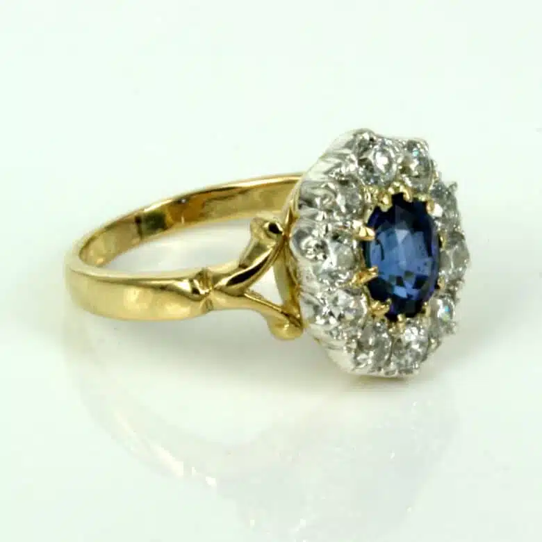 sapphire-ring-es1691-1.jpg