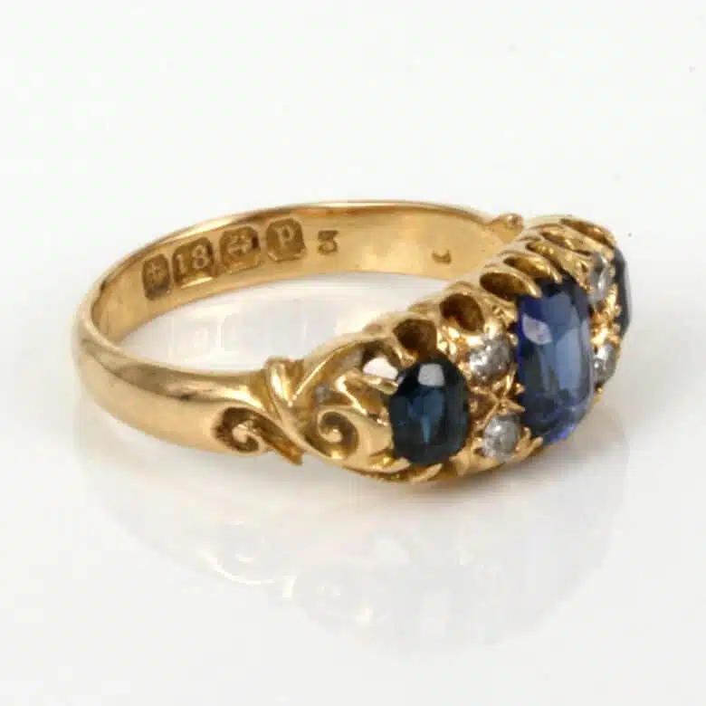 sapphire-ring-es2787-1.jpg