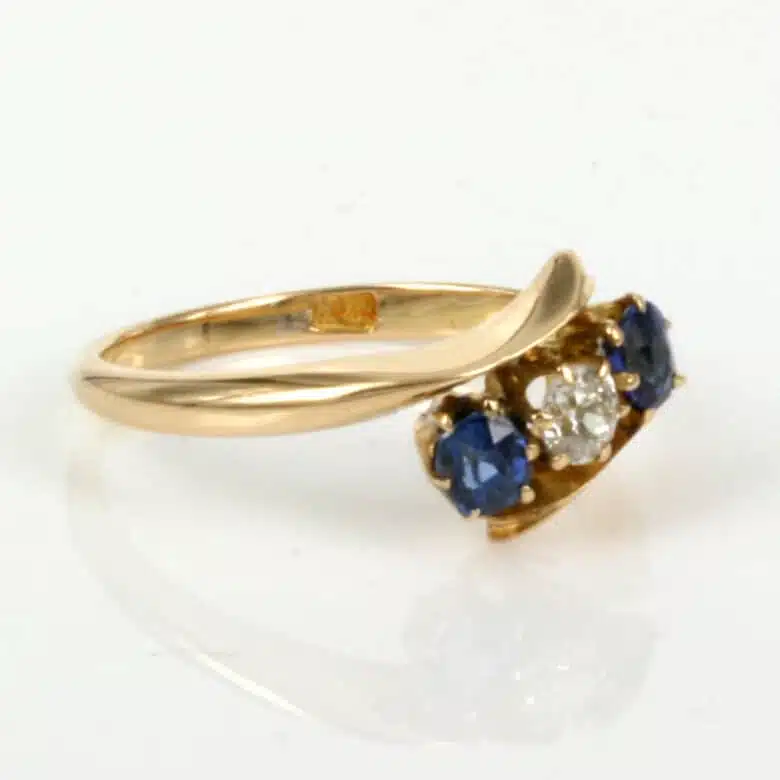 sapphire-ring-p964-1