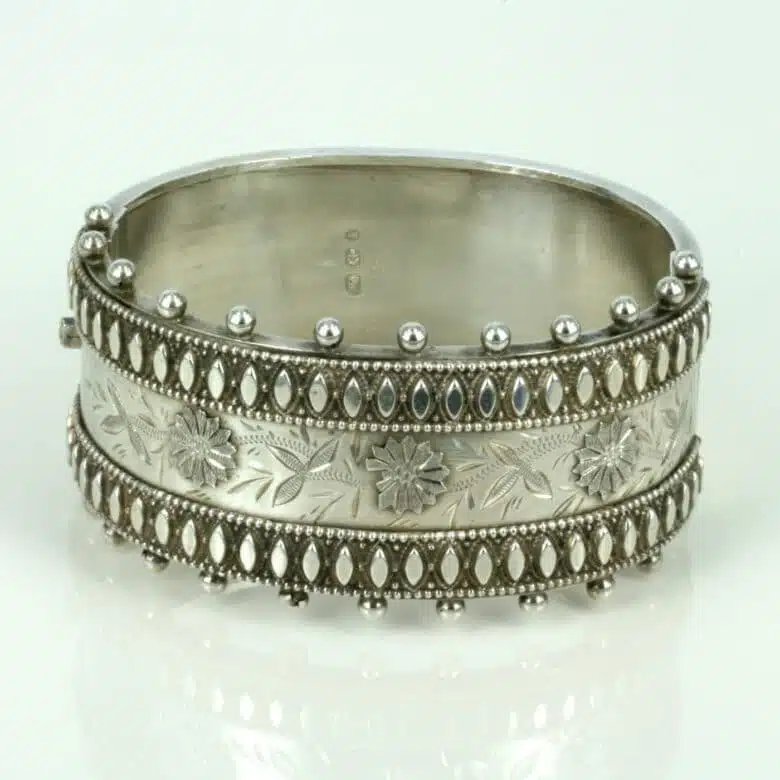silver-bangle-7477-1.jpg