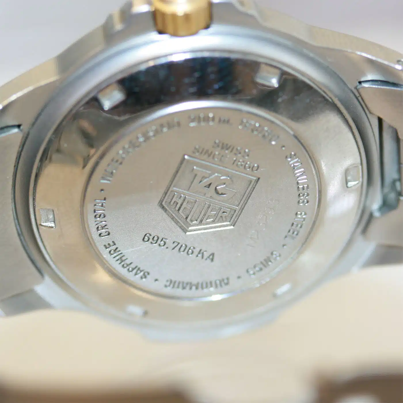 tag-heuer-4000-4.jpg