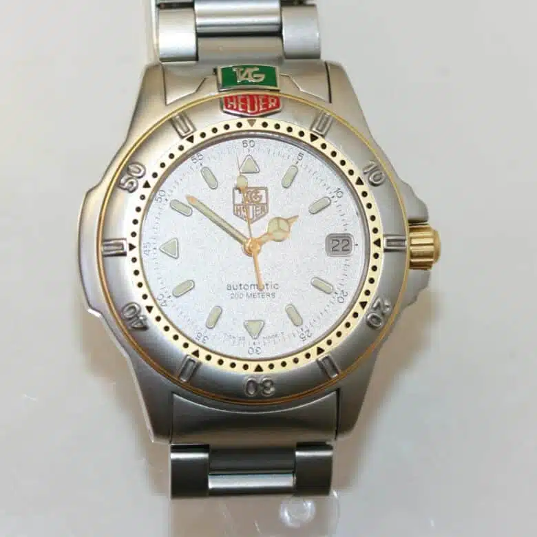 tag-heuer-4000-7.jpg