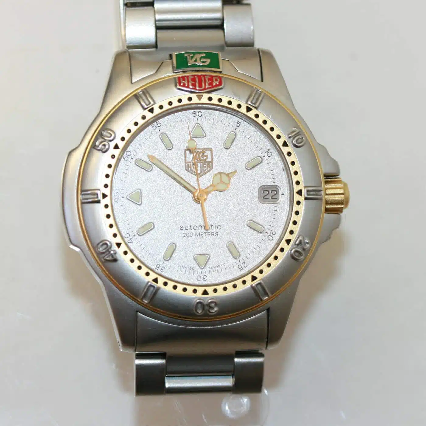 tag-heuer-4000-7.jpg