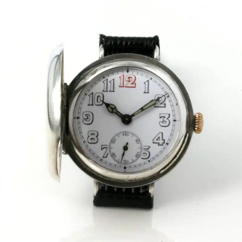 trench-watch-7569-1.jpg