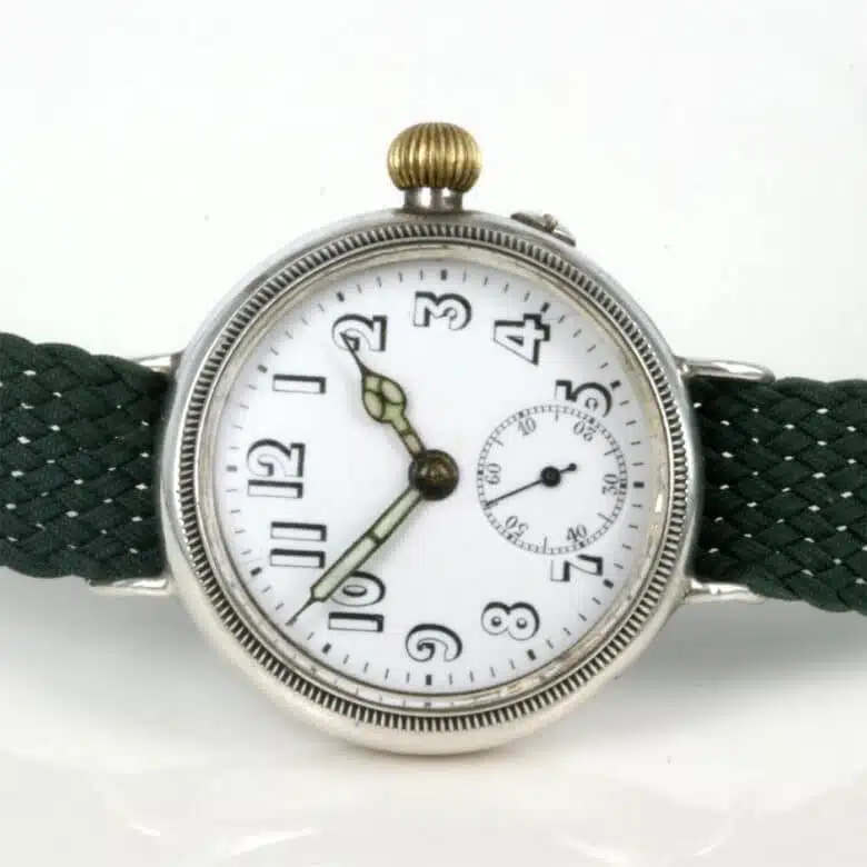 trench-watch-n318-2.jpg