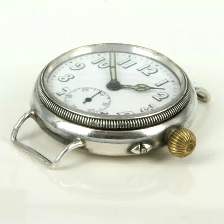 trench-watch-n318-3.jpg