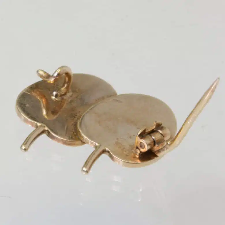 turquoise-pearl-brooch-3.jpg