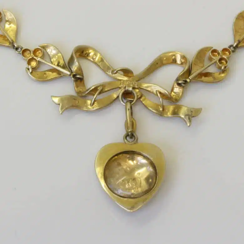 victorian-pearl-necklace-3.jpg