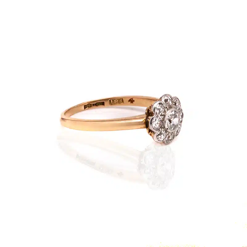 vintage-diamond-cluster-ring-es7167-01