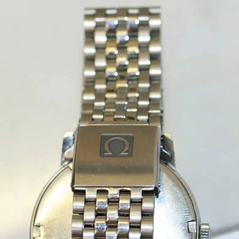 vintage-omega-600-watch-3.jpg