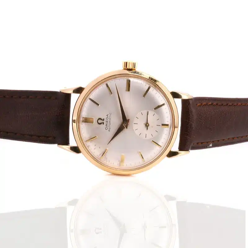 vintage-omega-watch-W804-2