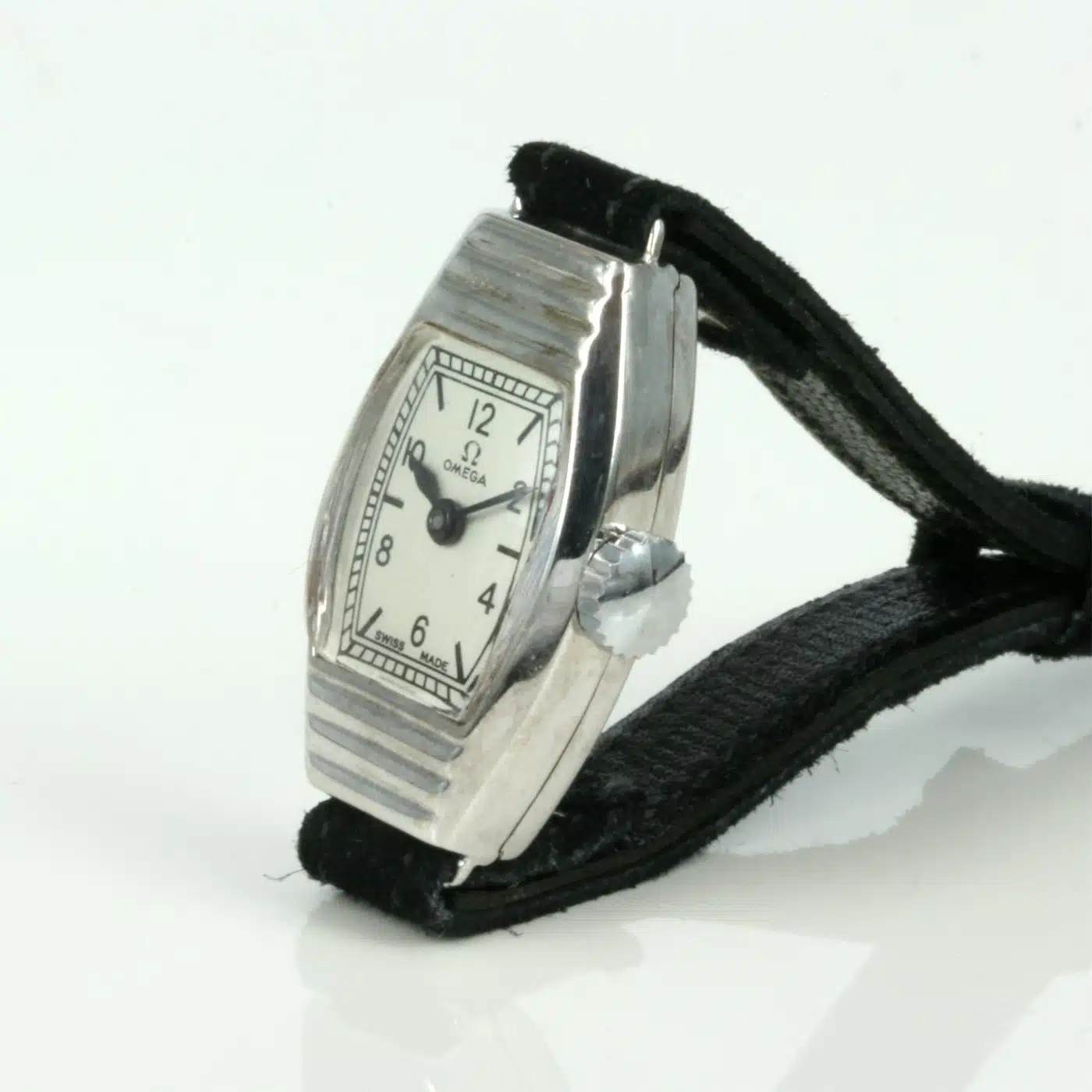 vintage-omega-watch-n660-2.jpg