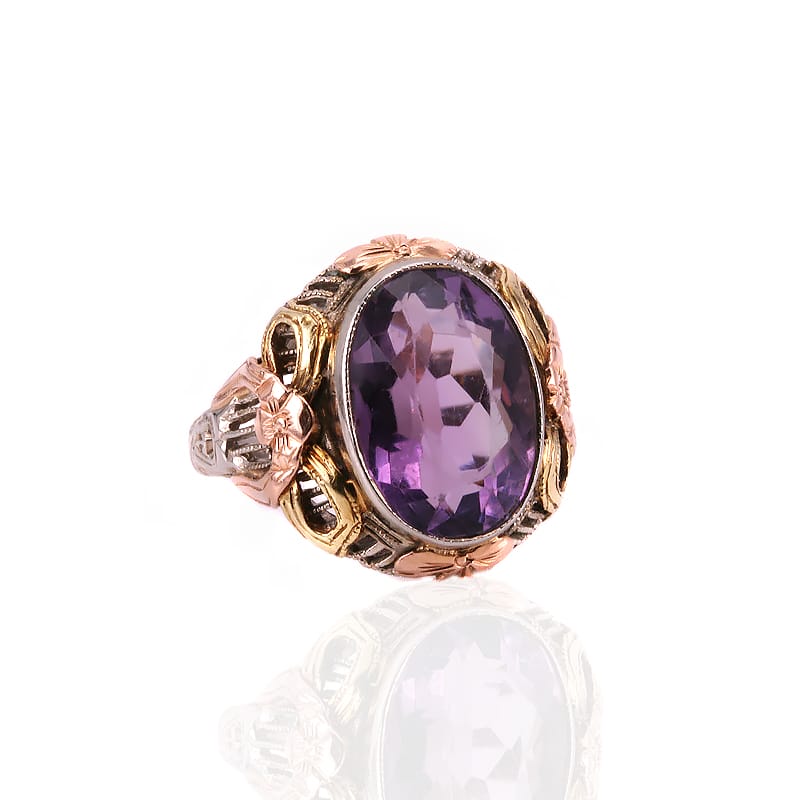 Vintage amethyst ring in 3 colour gold