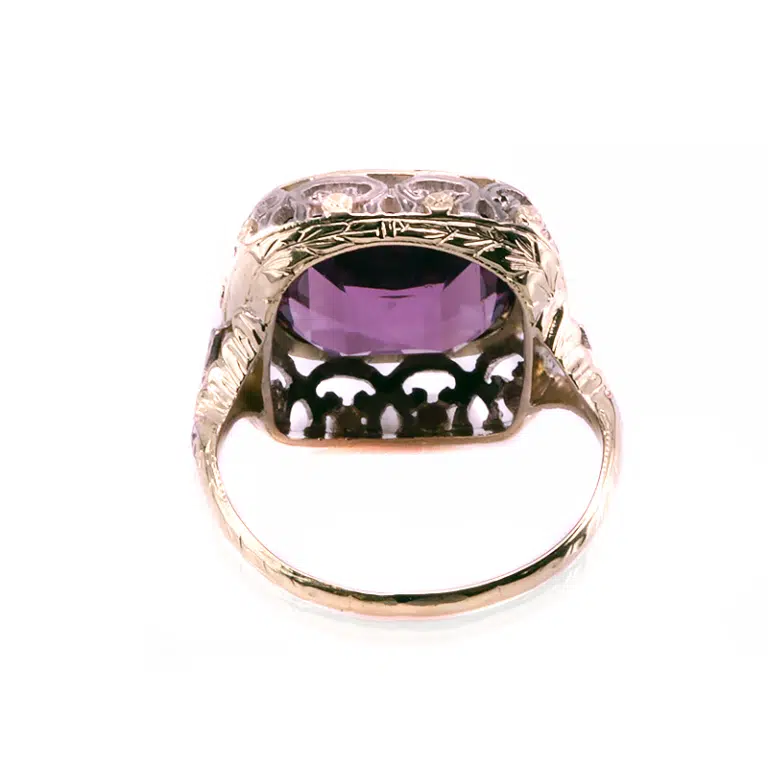 Breathtaking amethyst ring