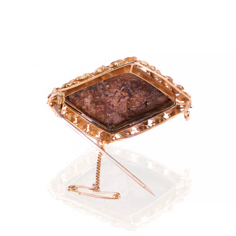 antique brooch made by Wendt
