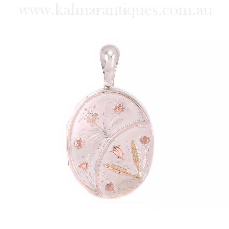 Oval antique silver, rose and yellow gold photo locketOval antique silver, rose and yellow gold photo locket